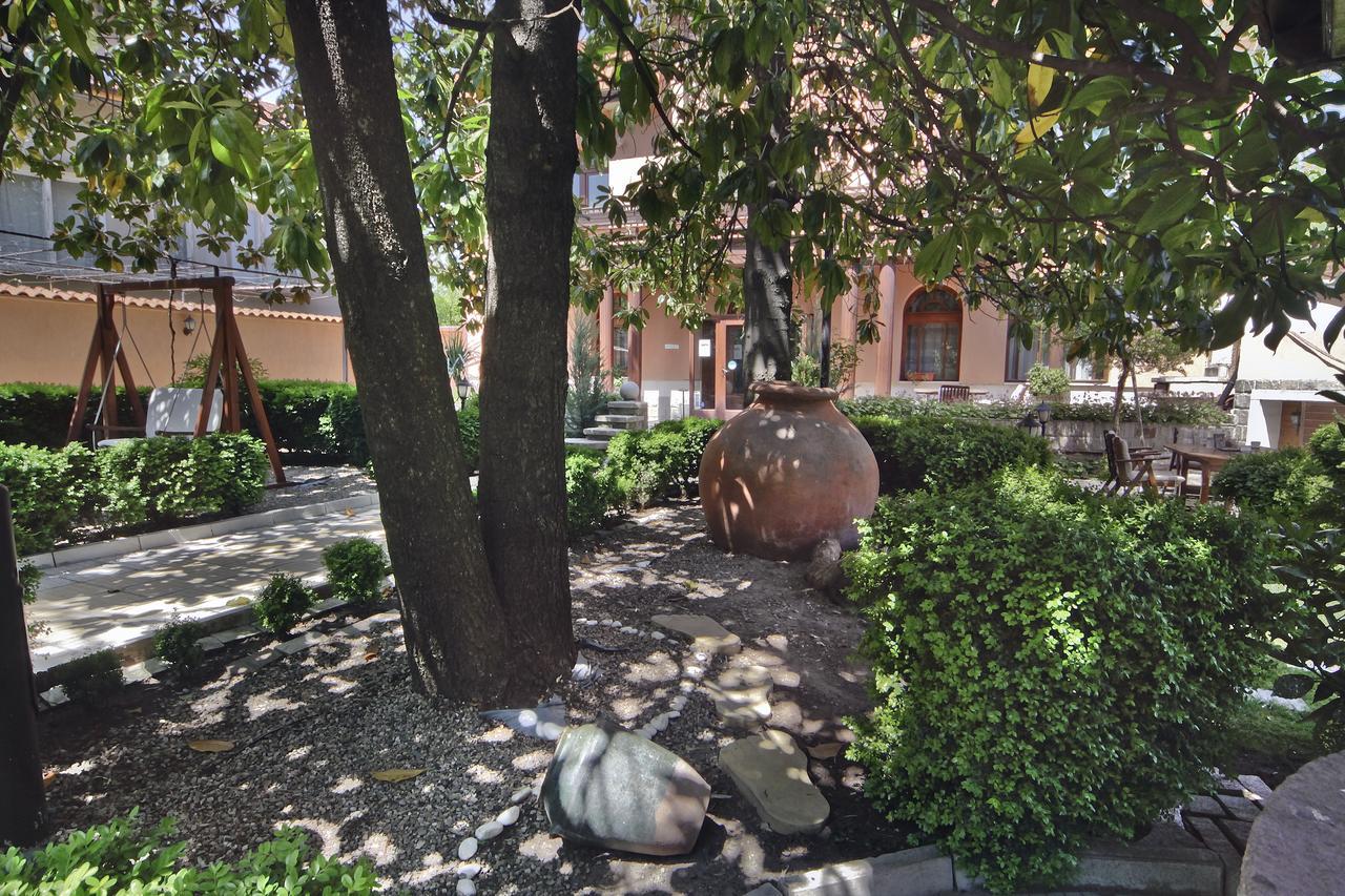 Anita Guest House & Relax Perushtitsa Bagian luar foto